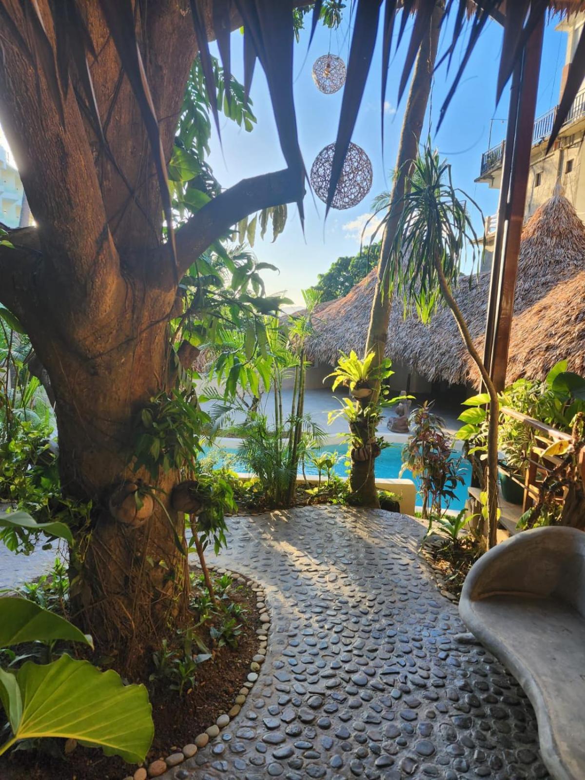 Happiness Boutique Resort El Nido Bagian luar foto